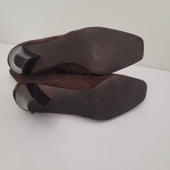 Donald J. Pliner Brown Faux Suede Sock Boot Sz 7.5 Kitten Heel Sophia Minimalist - Picture 8 of 15